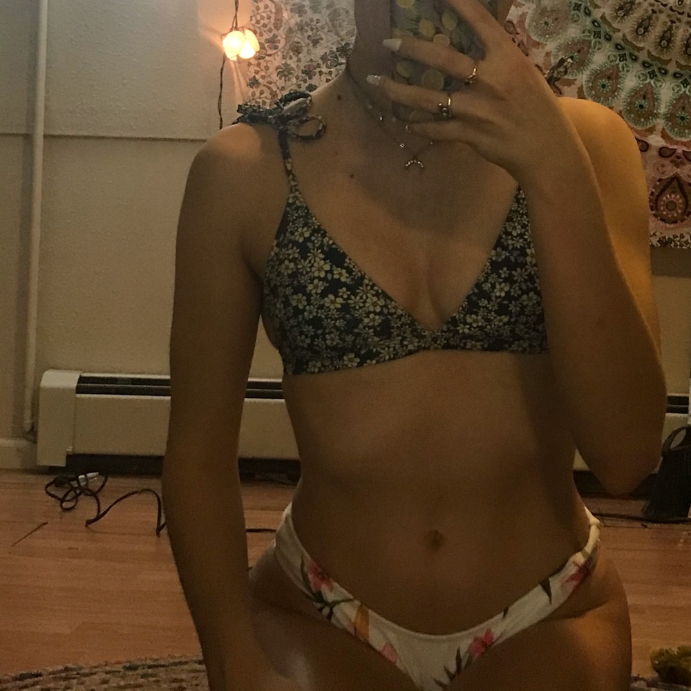 gap body bikini top